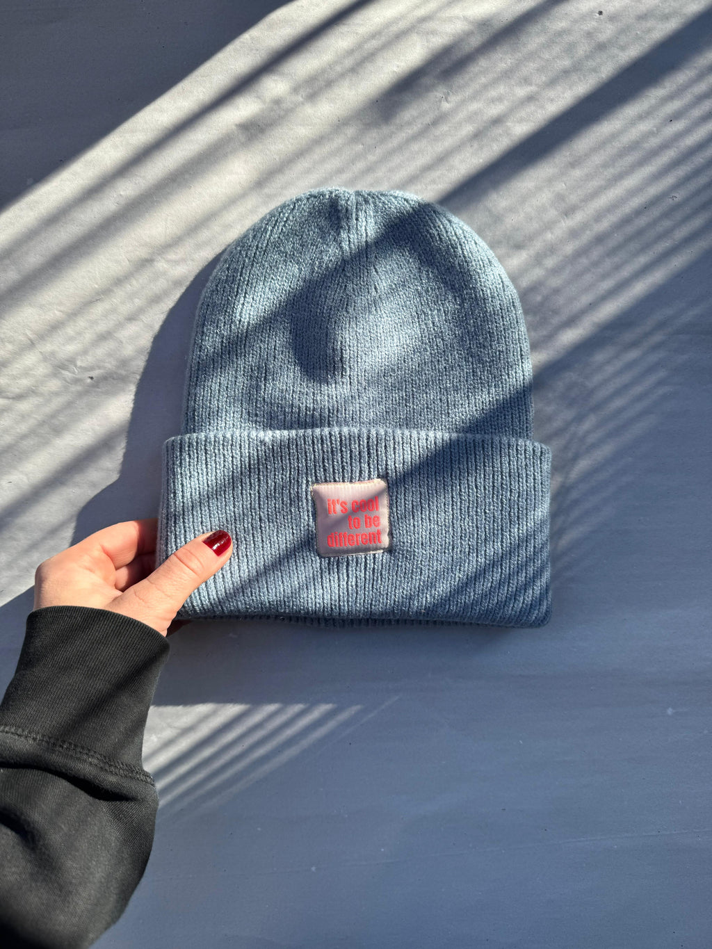 Statement Beanie - dusty blue